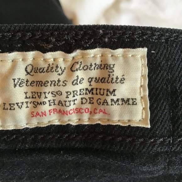 Levi's Black Icon Wedgie Raw Edge Hem Distressed Button Fly Jeans - Picture 12 of 15